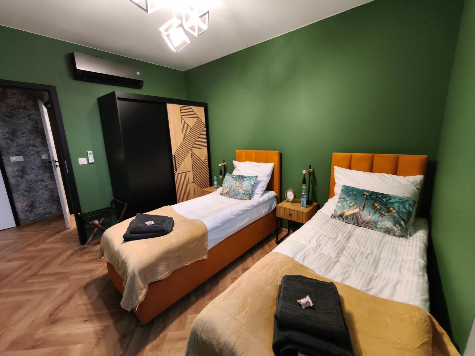 Luksusowy Apartament, Duzy Parking, Zameldowanie 24H, Fv, Ekspres, Xbox, Klimatyzacja, Dwie Sypialnie, Kuchnia I Salon, Samo Centrum Miasta, Starogard Gdański Kültér fotó