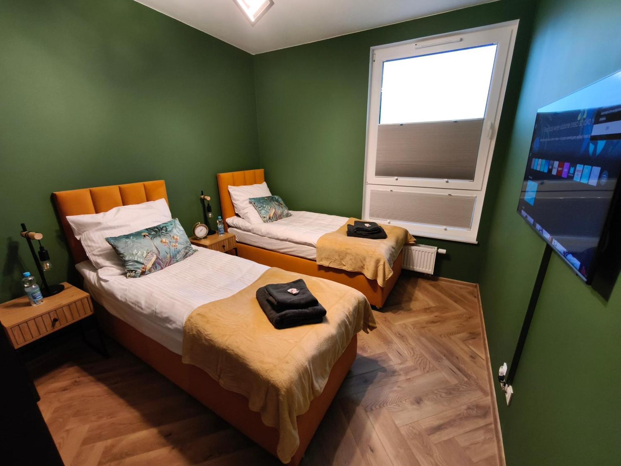 Luksusowy Apartament, Duzy Parking, Zameldowanie 24H, Fv, Ekspres, Xbox, Klimatyzacja, Dwie Sypialnie, Kuchnia I Salon, Samo Centrum Miasta, Starogard Gdański Kültér fotó